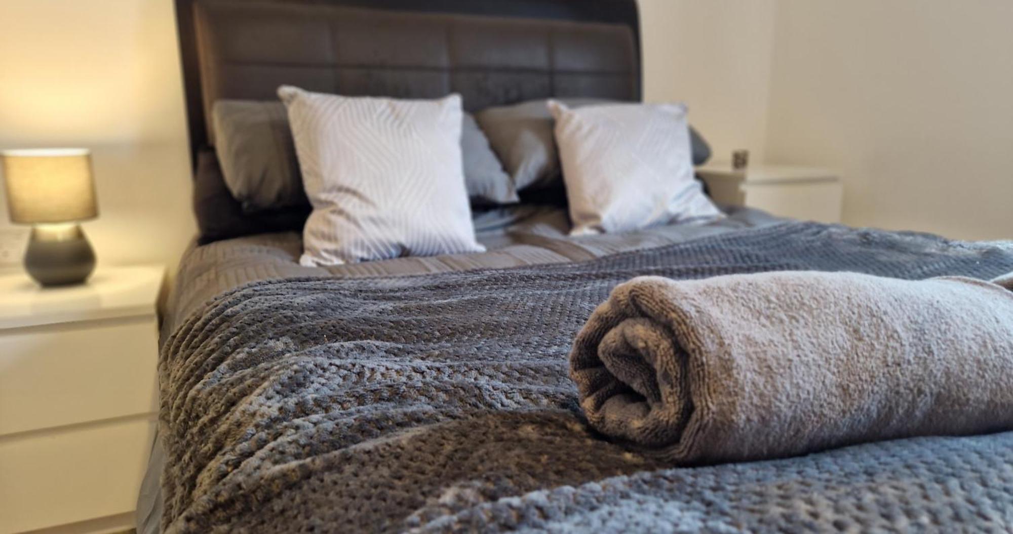 Business & Leisure City Centre 2 Bed En-Suite Apartment With Free Parking And Netflix Κόβεντρι Εξωτερικό φωτογραφία